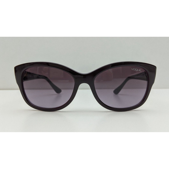 🕶️Vogue VO5034-SB 2376/8H Sunglasses 56/17 135 /KAL537🕶️ - Picture 2 of 9